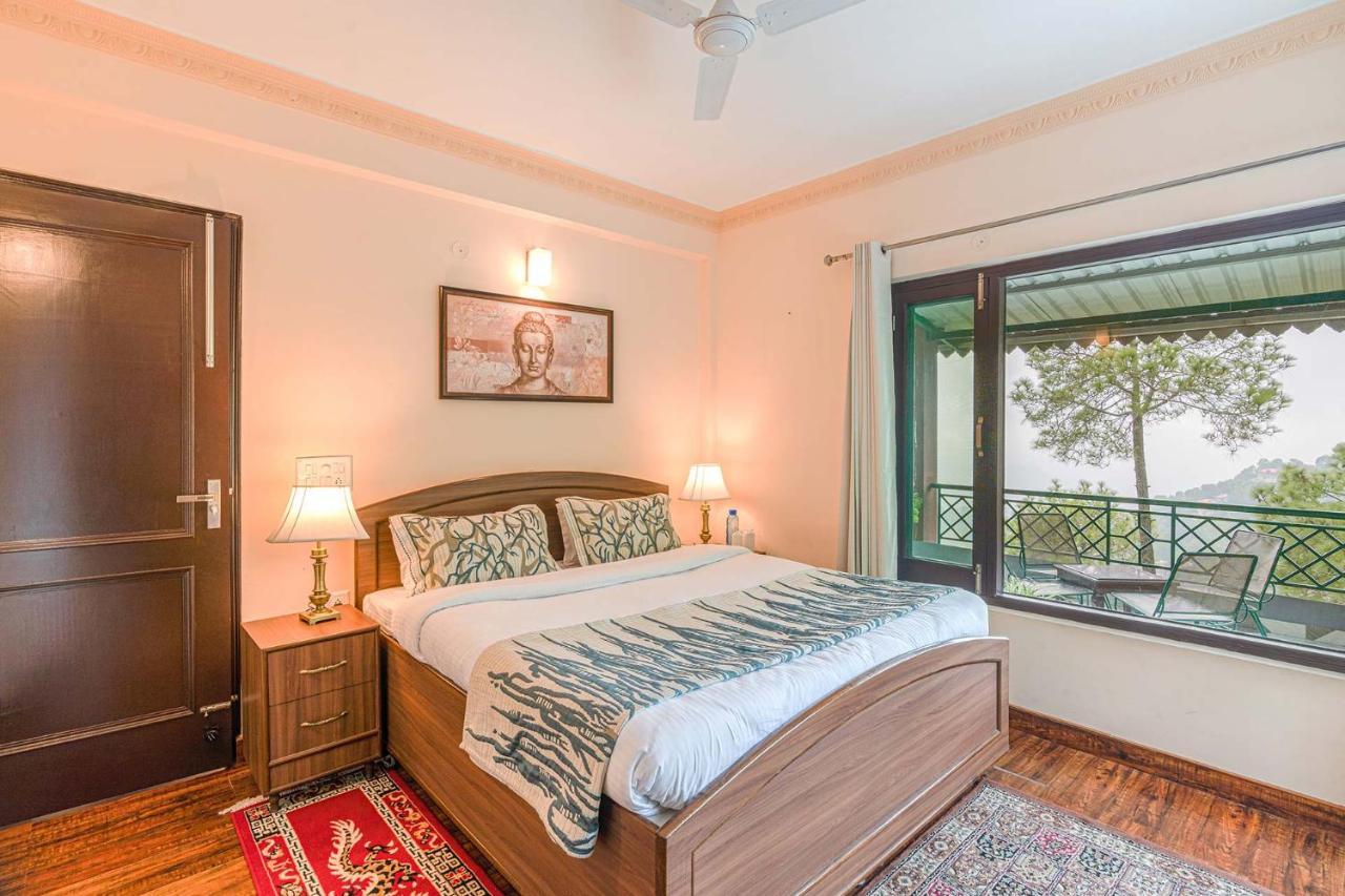 Stayvista At Cecil Cottages With Barbeque, Hill View Kasauli Exterior photo