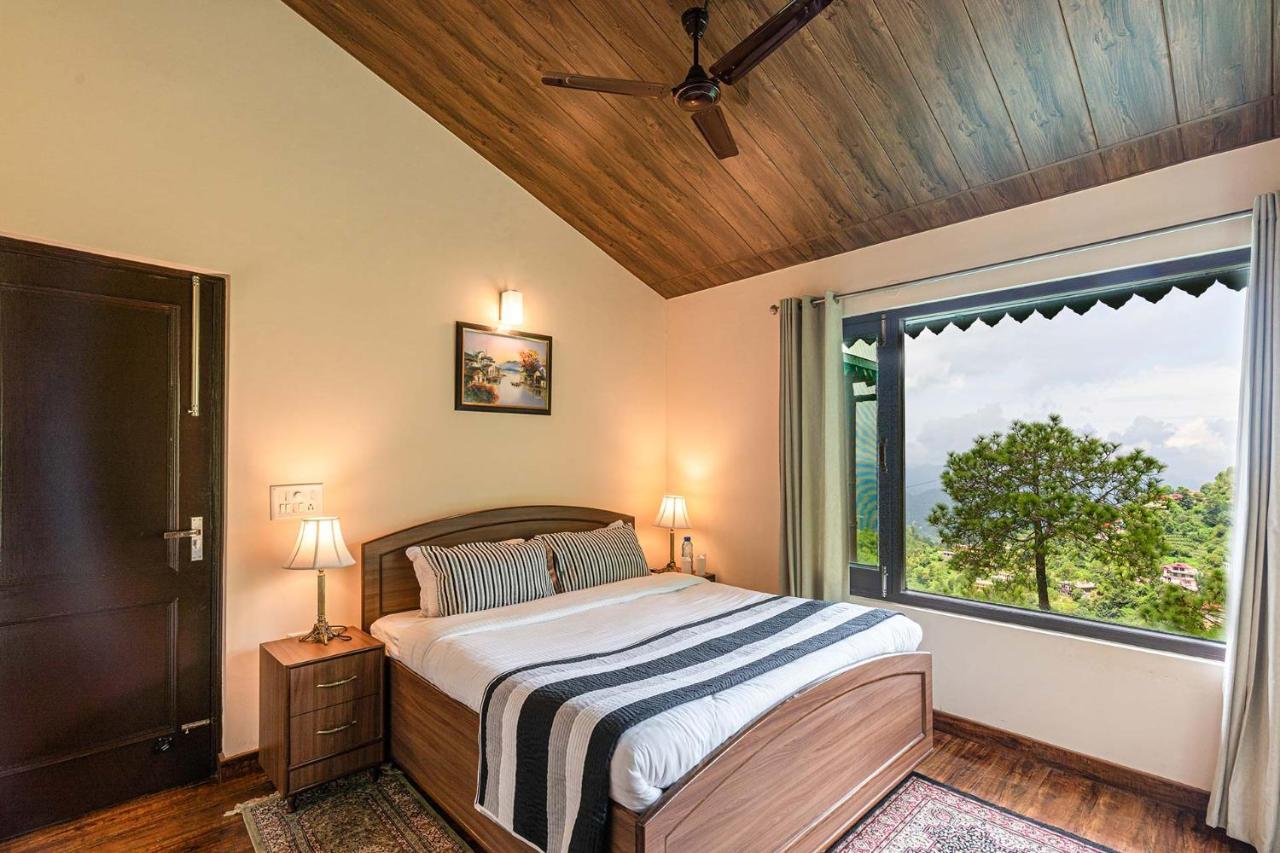 Stayvista At Cecil Cottages With Barbeque, Hill View Kasauli Exterior photo
